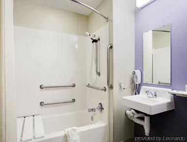 Hotel Microtel & By Wyndham 3*